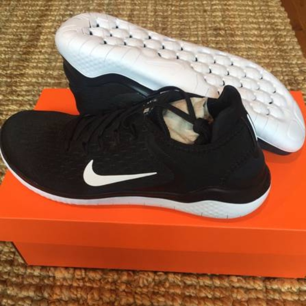 Brand New Women's Nike Free RN 2018